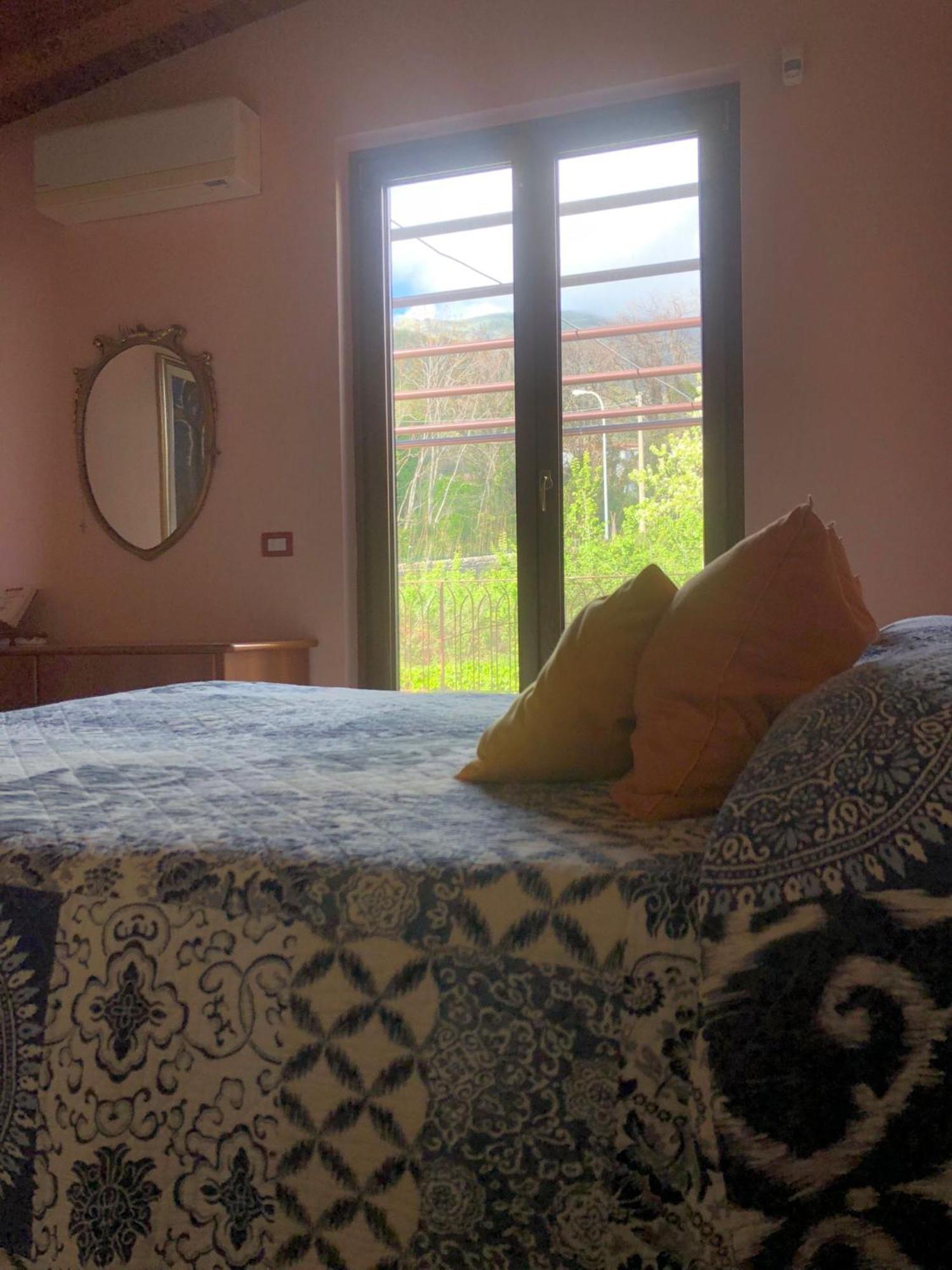 B&B La Rosa Σαλέρνο Εξωτερικό φωτογραφία